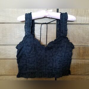 URBAN OUTFITTERS SZ MEDIUM BLACK COTTON LACE SMOCKED RUFFLE TUBE CROP TOP STRAPS